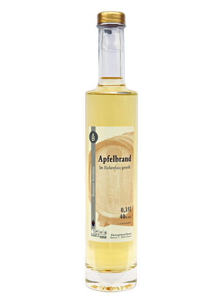 Brände: Apfelbrand aus dem Eichenfass